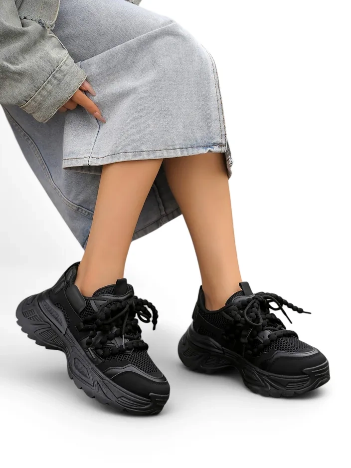 Спортни маратонки Royalfashion за жени на по-дебела подметка Loness