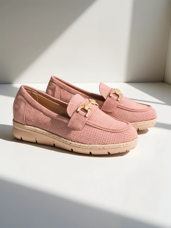 Женски обувки на плосък ток Royalfashion с декоративен детайл на пръстите