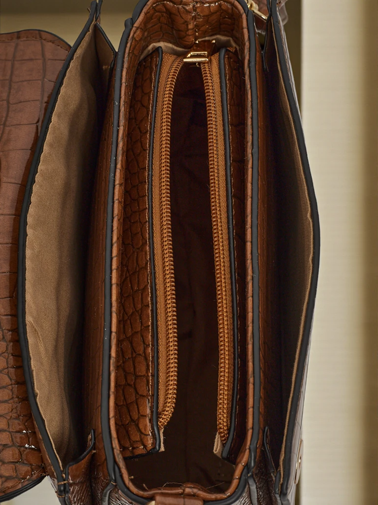 Малка дамска чанта от еко кожа Tesic