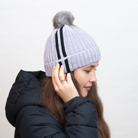 гълъбово сиво