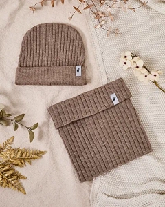 светлокафяв