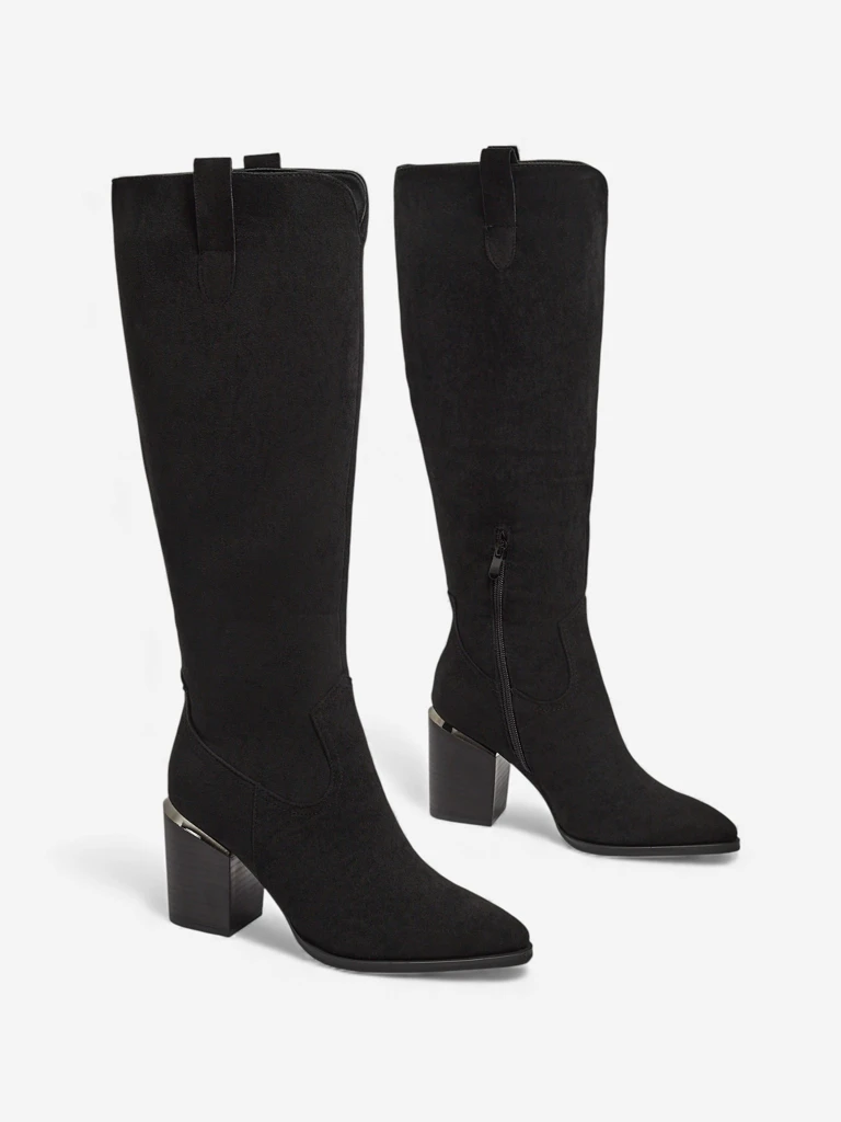 Дамски еко велурени ботуши на ток Ferrevi