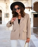 светлокафяв