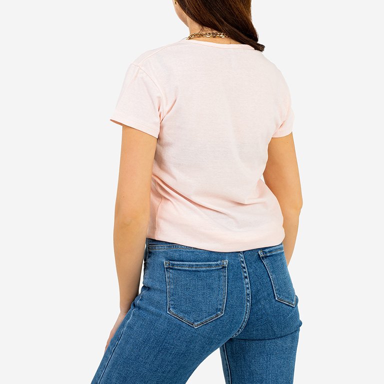 Damska różowa koszulka z nadrukiem - Odzież