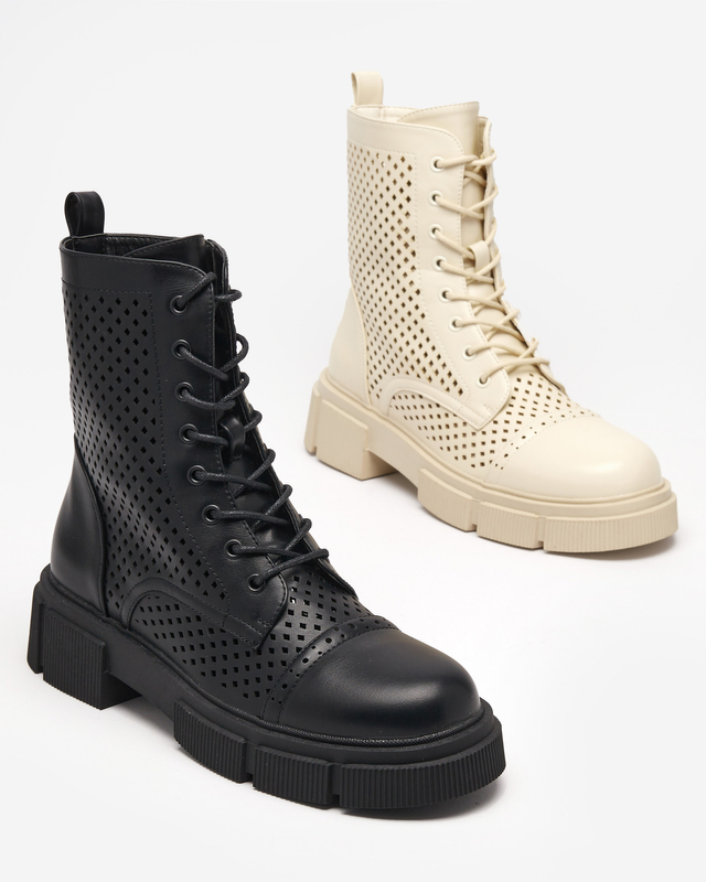 Ажурни бежови дамски боти с плосък ток Rolika - Обувки