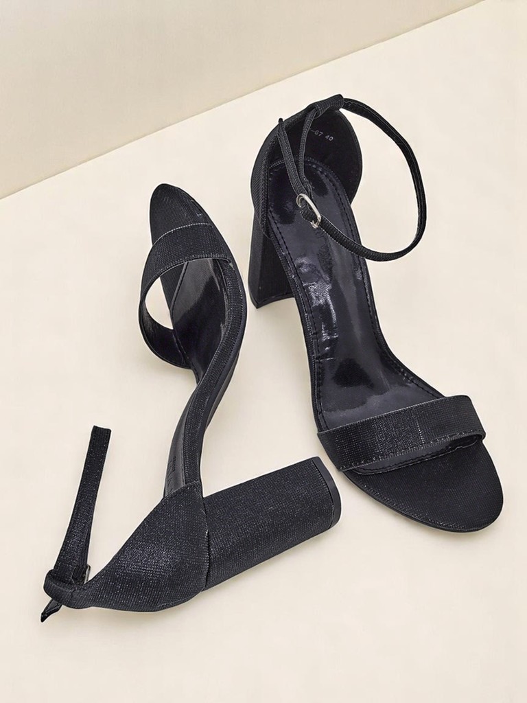 Royalfashion Лъскави дамски сандали Stella Glam