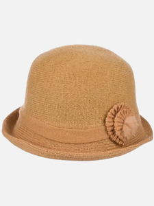 светлокафяв