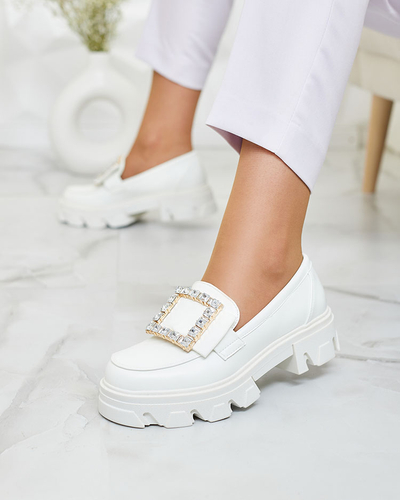 Royalfashion Бели мокасини с декорация на носа Alomease
