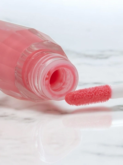 Luxelux Гланц за устни 02 4.5g