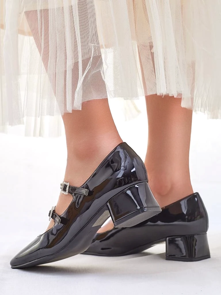 Класически дамски обувки с токчета Royalfashion Glossy с ленти Вибли