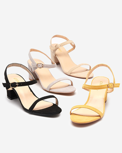 Sandały damskie na słupku w kolorze żółtym Usopi- Obuwie