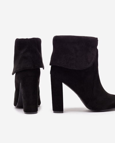 Royalfashion Черни дамски ботуши Reirasa