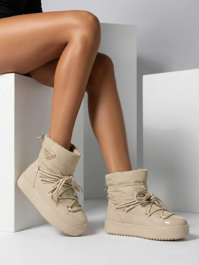 Royalfashion Дамски ботуши a'la snow boots в светлокафяво Vevnose