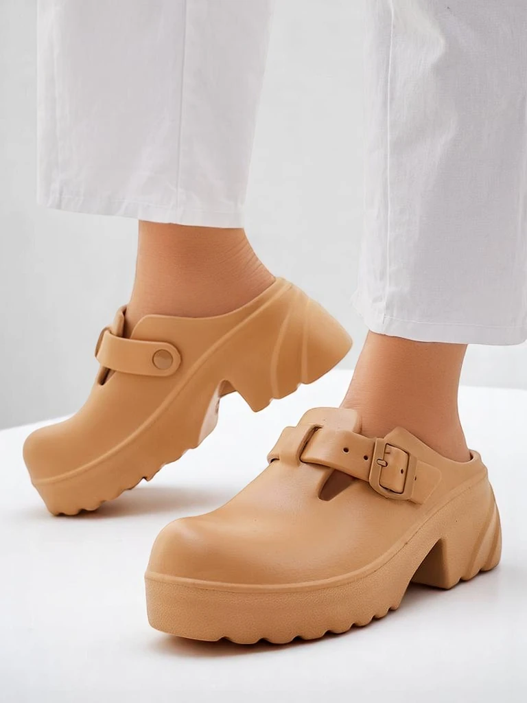 Royalfashion дамски сандали с гумен ток Voxones