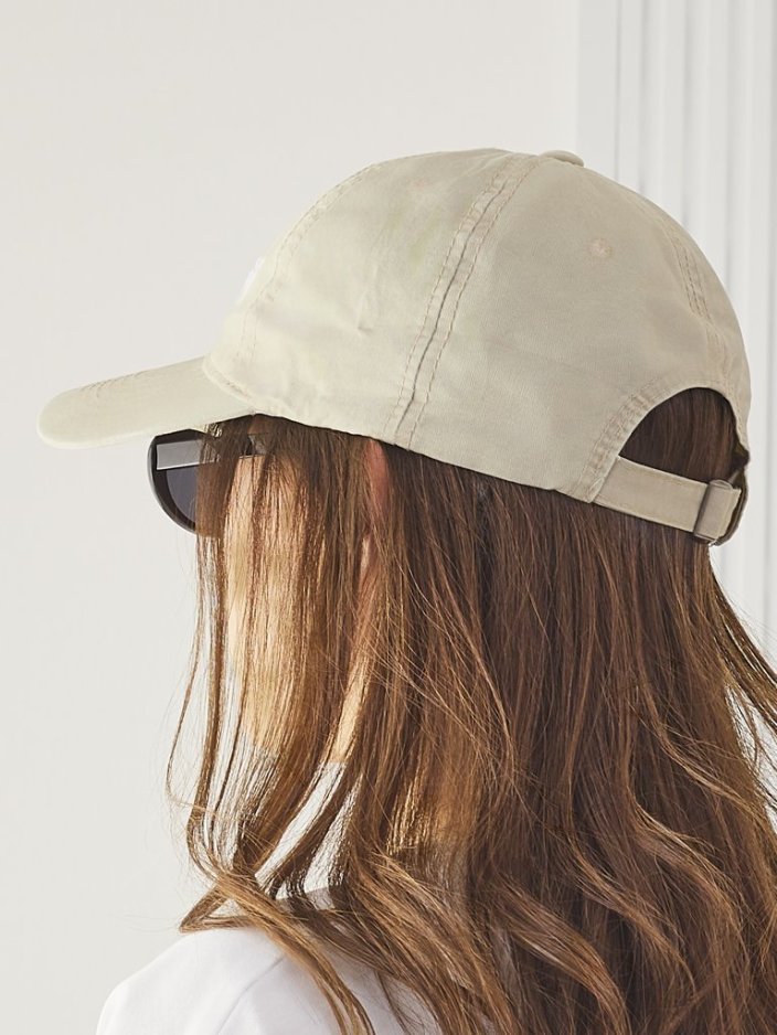 Royalfashion Унисекс шапка с козирка California