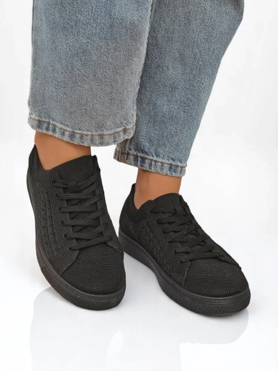 Royalfashion Demetra – черни дамски текстилни маратонки с плоска подметка