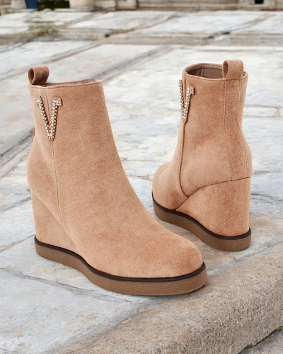 Royalfashion Дамски ботуши на токчета Nerias