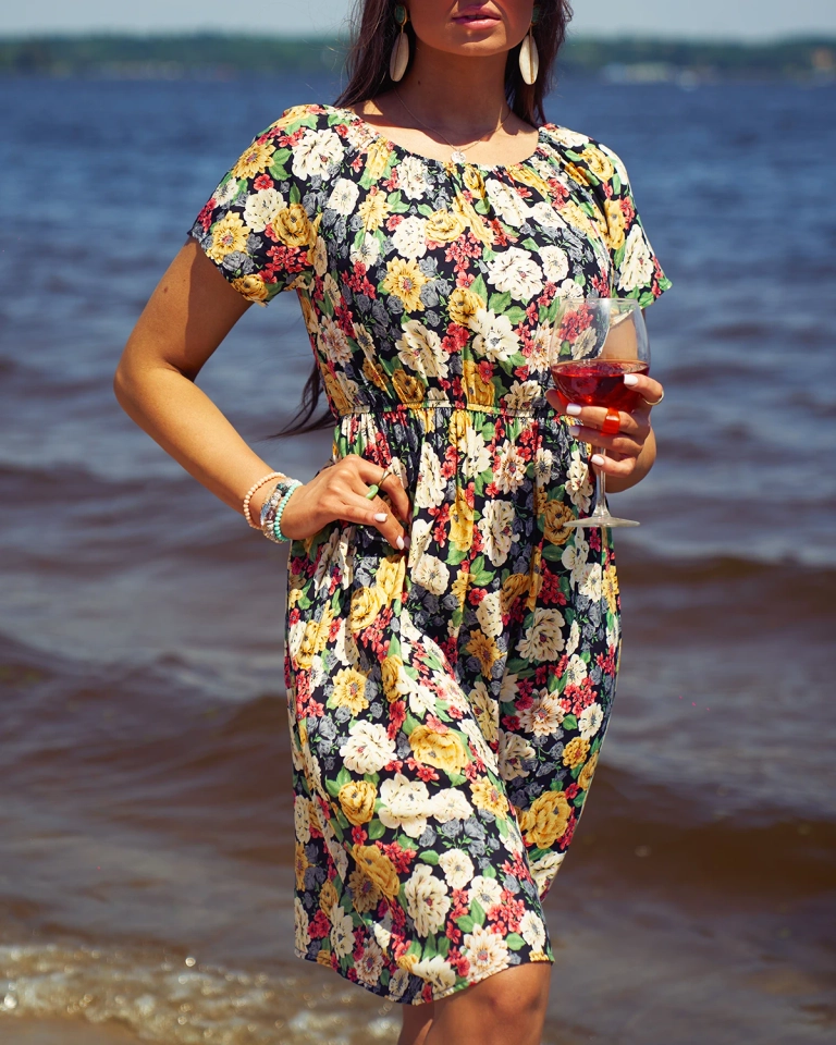 Royalfashion Дамска флорална мини рокля a'la hiszpanka в черно