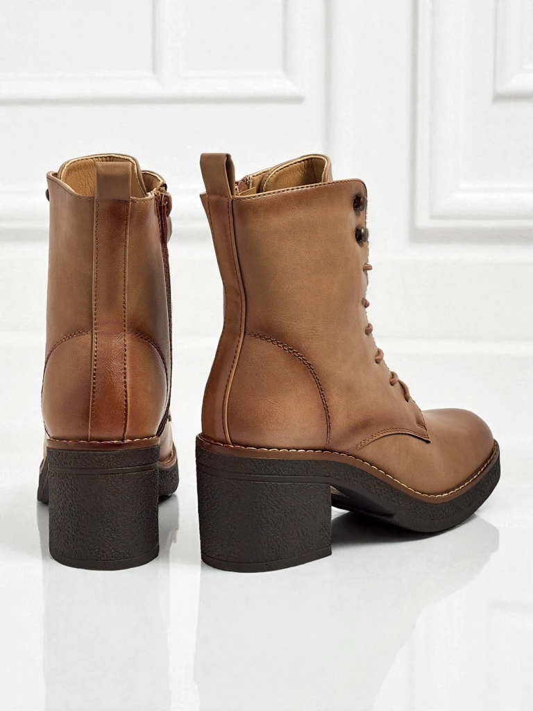 Дамски боти на ток от еко кожа Zeltra