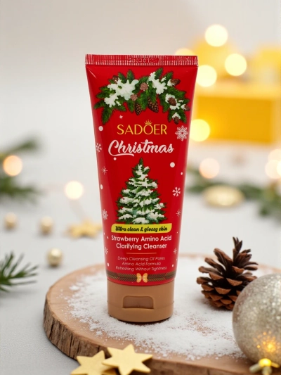 Sadoer Коледен почистващ гел за лице с ягода и аминокиселини