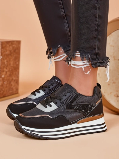 Royalfashion Женски маратонки с блясък Borovis