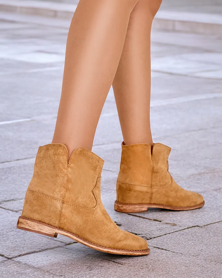 Роялфешън ботуши в стил каубой на покрита платформа блуестън