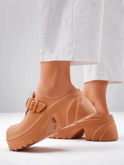 Royalfashion дамски сандали с гумени токчета Voxones