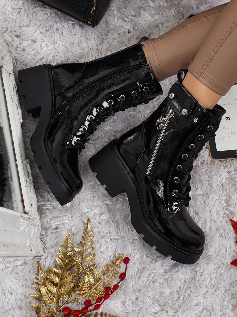 Дамски лакирани боти workery Seray