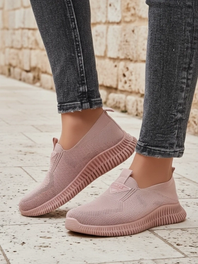 Royalfashion Дамски спортни обувки Serra, тип slip-on, от текстил