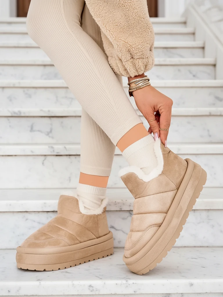 Royalfashion Дамски къси ботуши Zoeno a'la snow boots