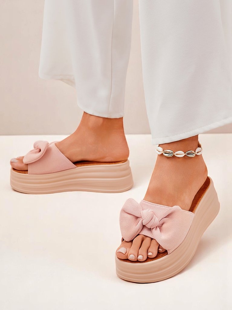 Royalfashion Дамски чехли на платформа Givan