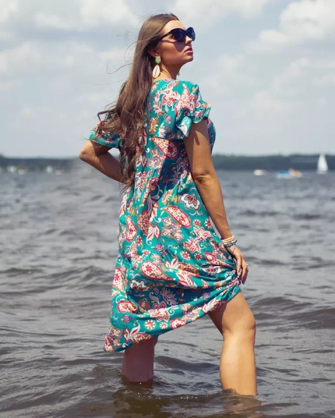 Royalfashion Зелена дамска рокля с цветен десен