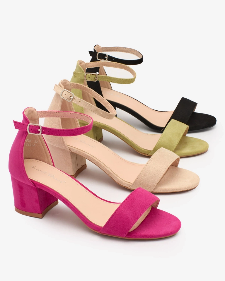 Royalfashion Зелени дамски сандали с нисък ток Mesteri