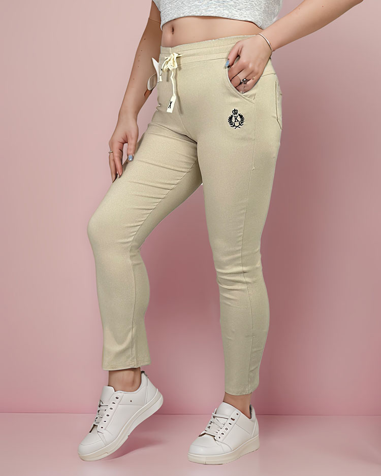 Royalfashion Дамски панталон от плат PLUS SIZE