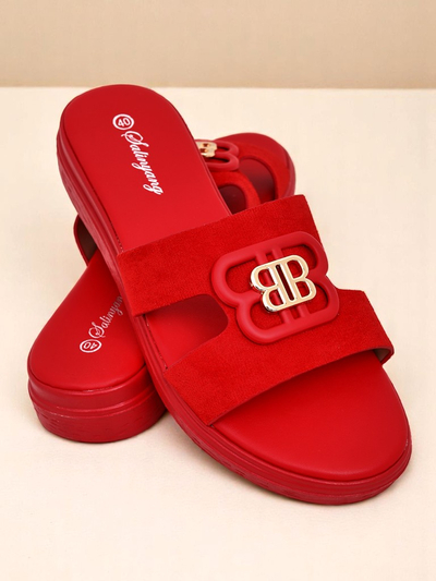 Royalfashion Дамски чехли на плоска подметка ChicStep