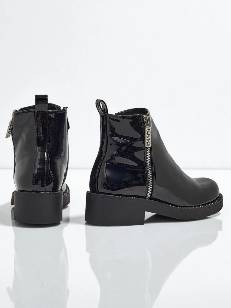 Дамски лакирани еко кожени боти Calvera