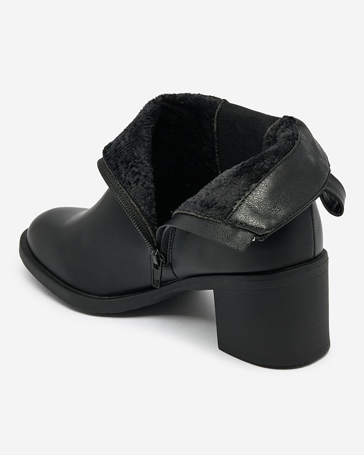 Royalfashion Черни дамски ботуши на ток Nanhelyna