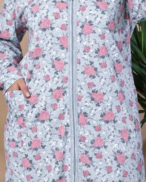 Сива нощница с цветя PLUS SIZE- Облекло