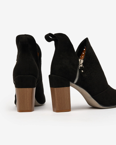 Royalfashion Черни дамски ботуши с висок ток Swerros