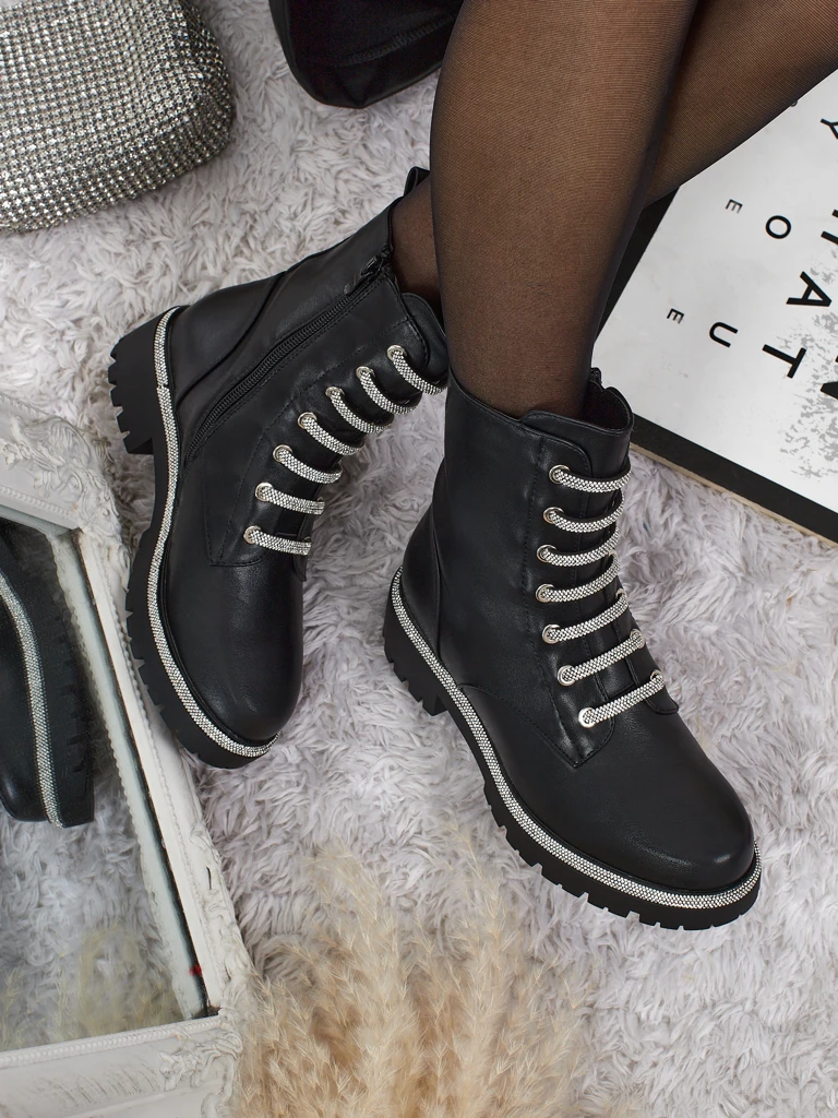 Дамски боти Lunara от еко кожа с връзки