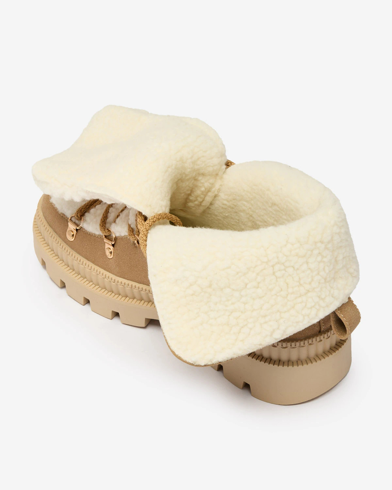 Royalfashion Бежови дамски изолирани ловджийски ботуши с овча кожа Lery Walk