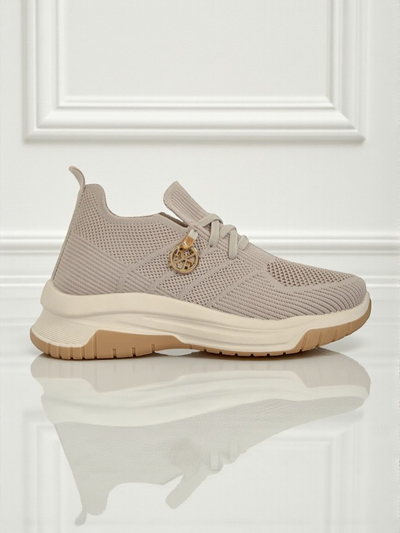 Дамски маратонки Royalfashion Selene – удобни бели обувки на равна подметка