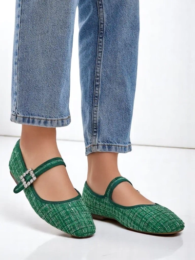 Royalfashion Дамски шпицови балетни обувки с катарама и лента Riffos