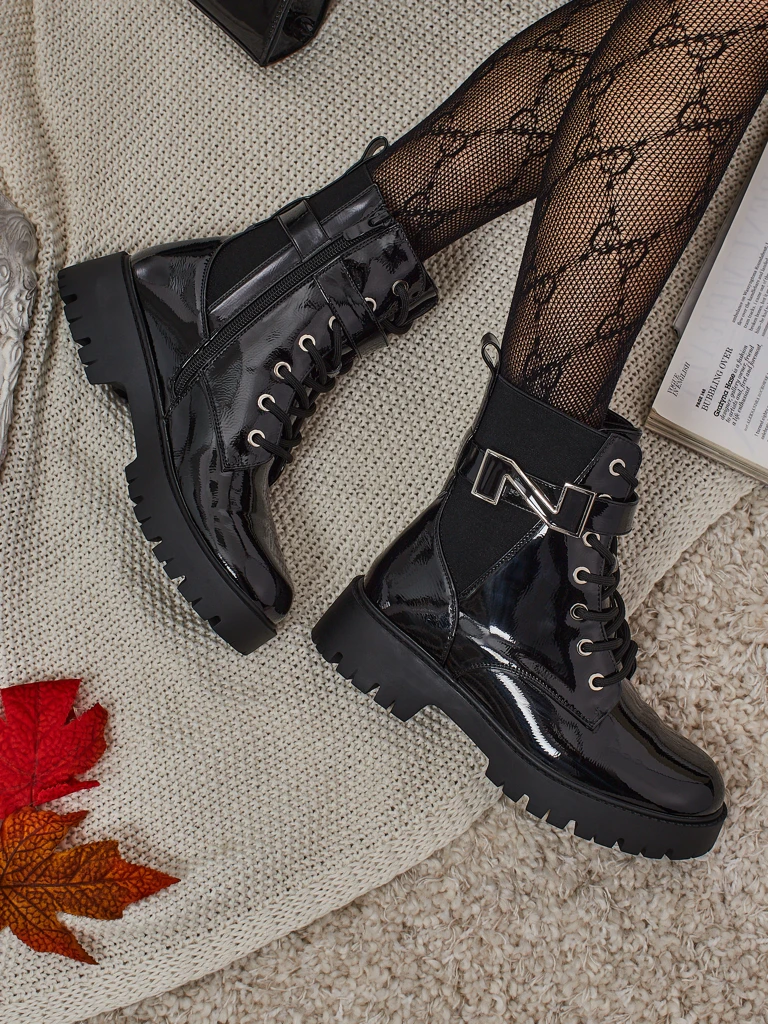 Royalfashion Дамски боти тип работнически Milloze