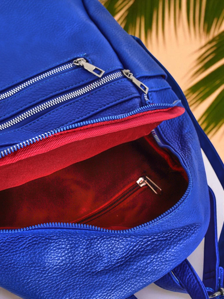 Дамска раница Callisto Royal Blue — голяма, модерна от еко кожа с цип