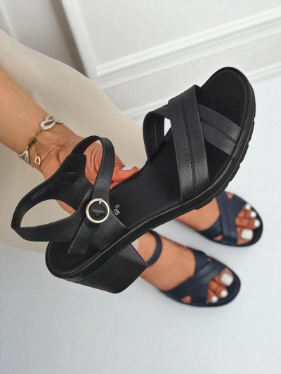 Royalfashion Дамски сандали на дебел ток SoleAura