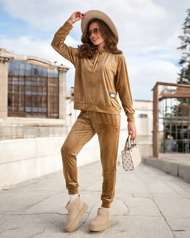 Royalfashion Дамски комплект а'ла велур