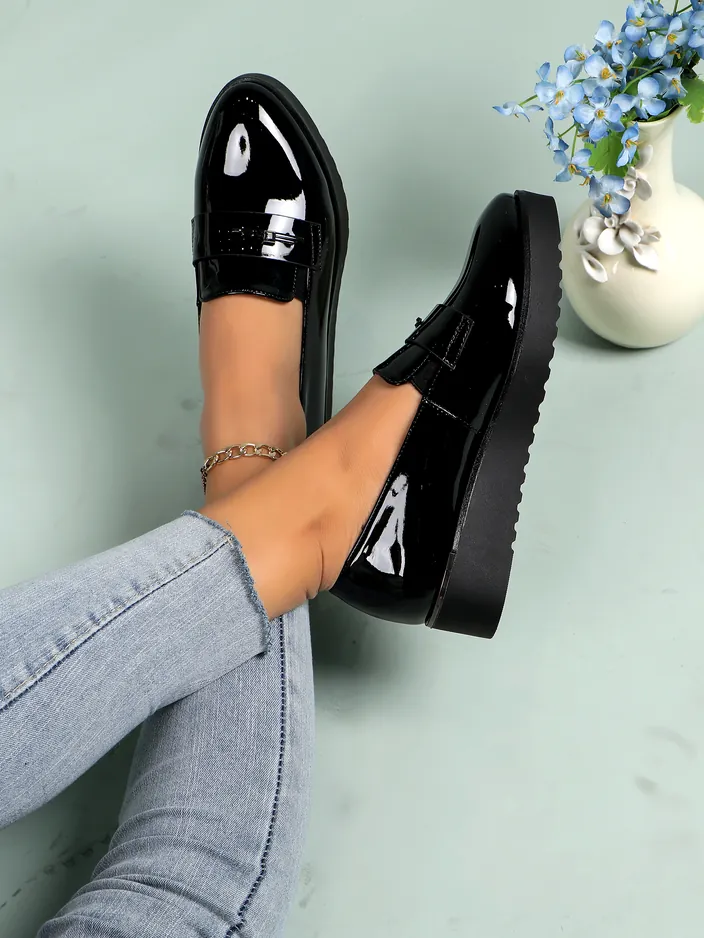 Royalfashion дамски мокасини от лакова кожа Arefel