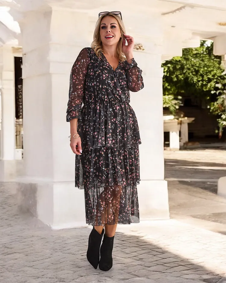 Royalfashion Черно-розова мрежеста миди рокля с принт