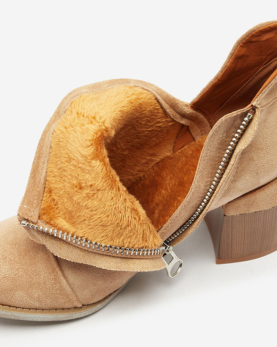 Royalfashion Черни дамски ботуши на ток Ricteas